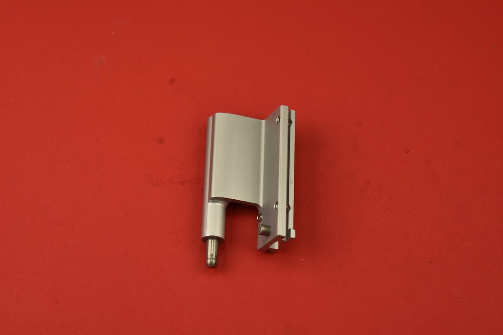 Schüco 223297 / 223298 Ecklager silber
