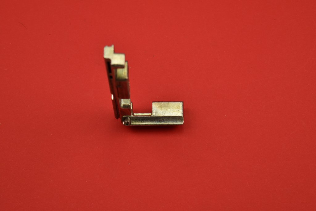 Schüco 243043 / 218049 / 243044 / 218050 Auflaufbock