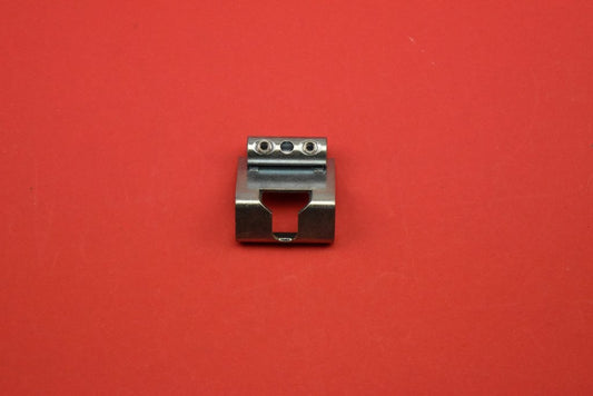 GEZE 29722 Verriegelungsmittnehmer VV2 für Mitnehmerbolzen 11,5mm OL90